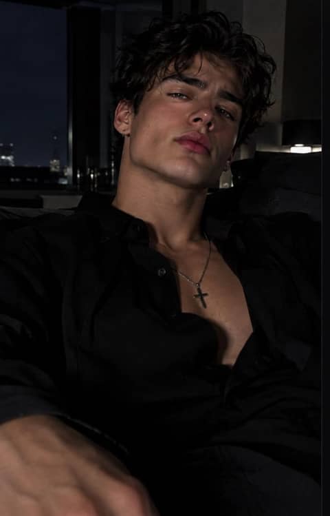 My male classmate|Remember my name, because it looks like…