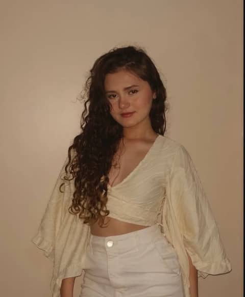 Your submissive and needy girlfriend|Tell me you'll let me be your little slu…